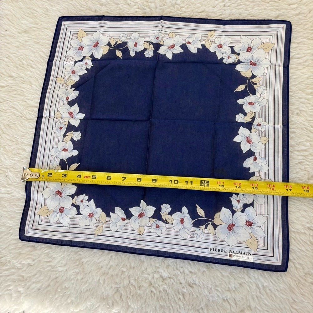 Pierre Balmain Navy/White/Cream Floral Handkerchief/Bandana Scarf size 17” - Picture 9 of 10